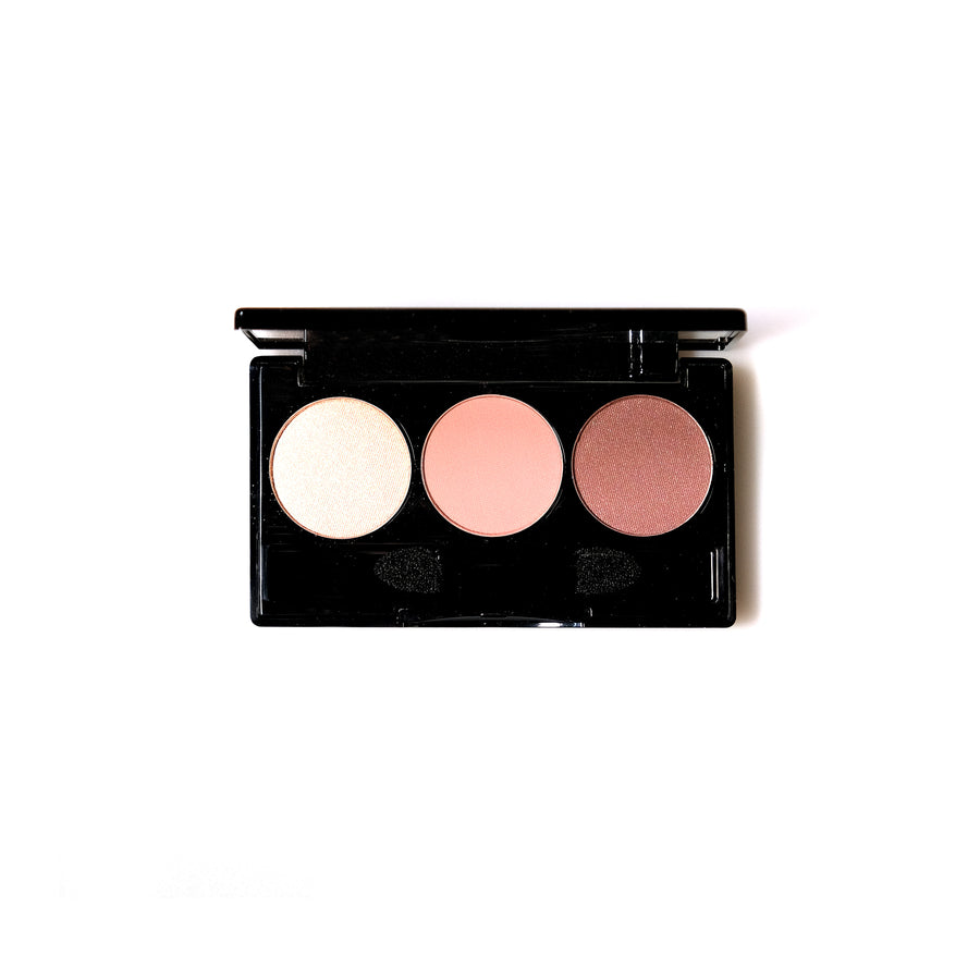 MAKEUP BY MARI THREE WELL EYESHADOW PALETTE